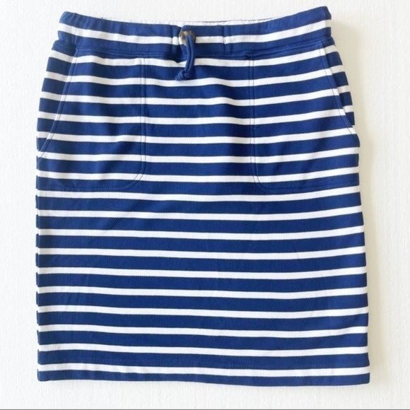 Vineyard Vines Dresses & Skirts - NWT Vineyard Vines Navy White Stripe Skirt Size XS